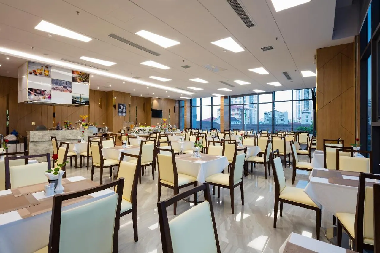 Senia Hotel Nha Trang