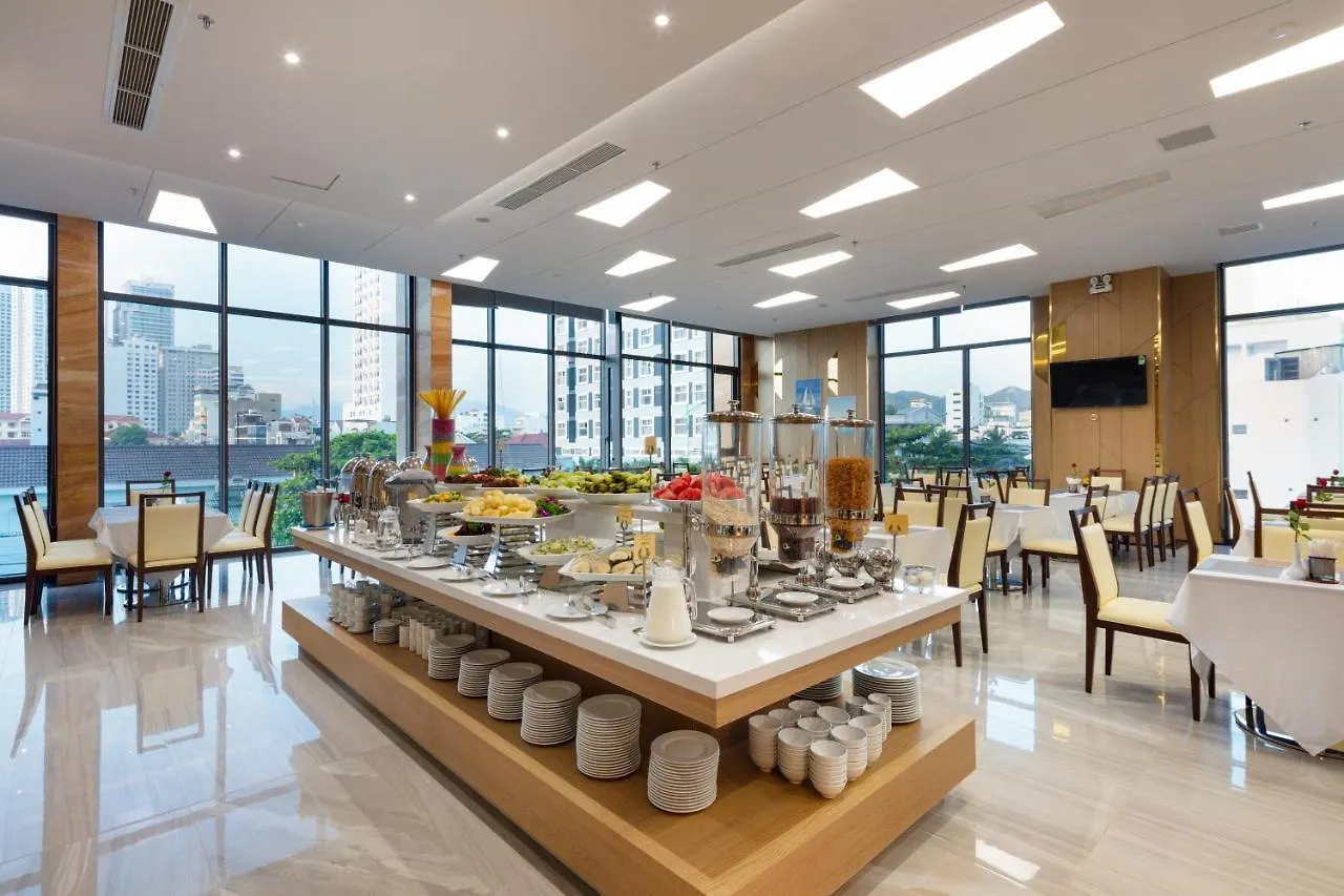****  Senia Hotel Nha Trang Vietnam