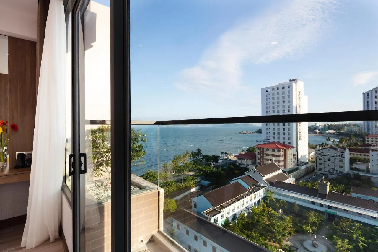 ****  Senia Hotel Nha Trang Vietnam